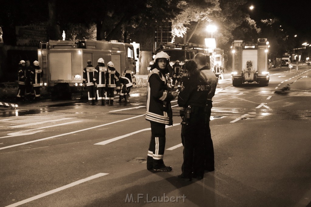 Feuer 2 ehemalige Disco Koeln Porz Wahn Heidestr P358.JPG - Miklos Laubert